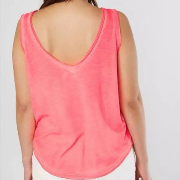 Free People Movement Bright Neon Pink Lightweight Henry Active Top SIZE MEDIUM - Picture 3 of 10